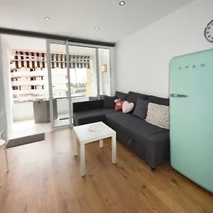 https://minimal-studio.in-canary-islands.com